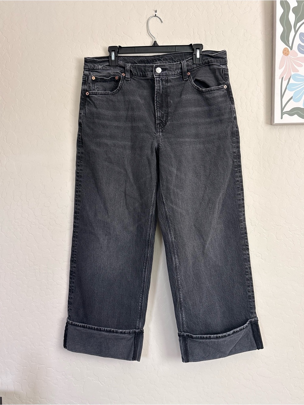 American Eagle Black High Rise Stovepipe Cuffed Crop Jeans Women's 14 Short - Picture 1 of 6